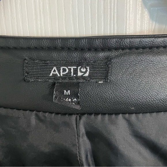 APT 9 Black Leather Jacket - Picture 4 of 6
